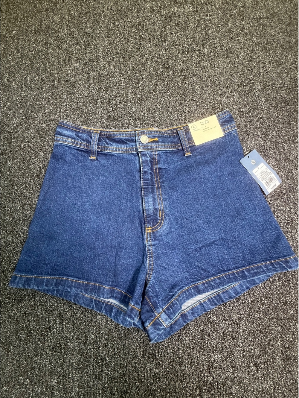 NWT Universal Thread Women's Dark Wash Denim Sailor Shorts Size 6 High Rise